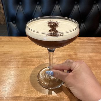 Beverly Bar - Espresso martini - Wine Bars Near Me - Beverly Hills, California Beverly Bar - Espresso martini - Wine Bars Near Me - Beverly Hills, California