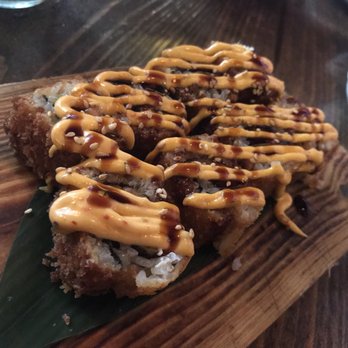 Pubbelly Sushi Brickell - crispy salmon roll - Sushi Bars Near Me - Miami, Florida Pubbelly Sushi Brickell - crispy salmon roll - Sushi Bars Near Me - Miami, Florida