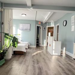 R's Wellness Spa - R's Wellness Spa