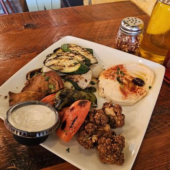 Gyro Love - Greek Near Me - Cromwell, Connecticut