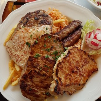 Restaurant Castell - Serbo Croatian Near Me - Berlin, BE