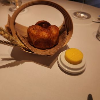 Restaurant Gordon Ramsay - Bread course - French Near Me - London, XGL