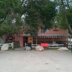 Boonies Restaurant & Saloon