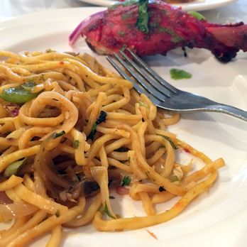 Himalayan Restaurant - vegetable chowmein and tandoori chicken - Indian Near Me - Cleveland, Ohio Himalayan Restaurant - vegetable chowmein and tandoori chicken - Indian Near Me - Cleveland, Ohio