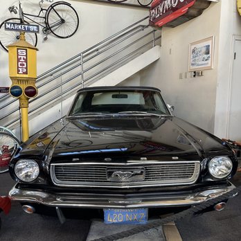 Deer Park Winery & Auto Museum - Beer, Wine & Spirits Near Me - Escondido, California
