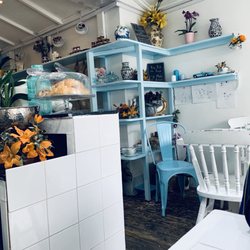 Immanuel - Inside cafe