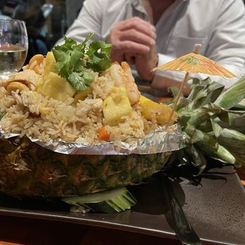 KUB KAO Thai & Sushi - Pineapple Fried Rice - Thai Near Me - Davie, Florida KUB KAO Thai & Sushi - Pineapple Fried Rice - Thai Near Me - Davie, Florida