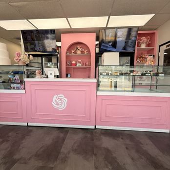 Da Cakes - Counter - Desserts Near Me - Houston, Texas Da Cakes - Counter - Desserts Near Me - Houston, Texas