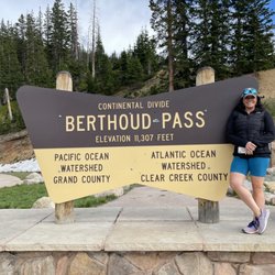 Berthod Pass Rest Stop