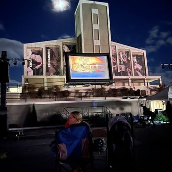 Grace Point Fellowship - Outdoor Christmas movie event - Churches Near Me - Yucaipa, California Grace Point Fellowship - Outdoor Christmas movie event - Churches Near Me - Yucaipa, California