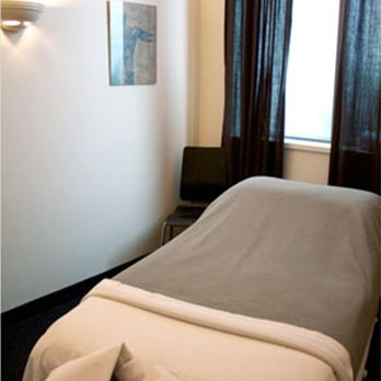 Sutherland-Chan Clinic - Acupuncture Near Me - Toronto, Ontario Sutherland-Chan Clinic - Acupuncture Near Me - Toronto, Ontario