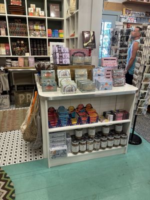 Nantucket Bookworks by null