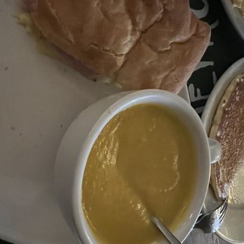 Metro Cafe - Butternut squash soup and ham and cheese - Cafes Near Me - Dublin, D Metro Cafe - Butternut squash soup and ham and cheese - Cafes Near Me - Dublin, D