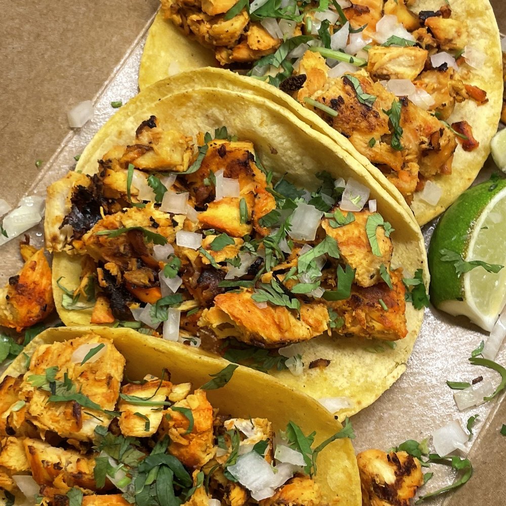 Devorame - Pollo Taco - Food Trucks Near Me - Los Angeles, California Devorame - Pollo Taco - Food Trucks Near Me - Los Angeles, California