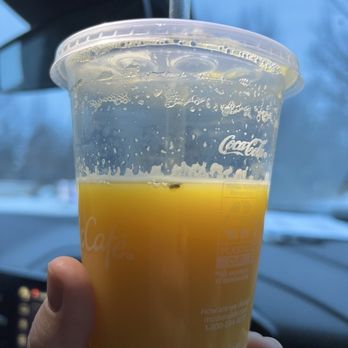 McDonald's - Bug floating in Minute Maid Orange Juice - Burgers Near Me - Clarkston, Michigan McDonald's - Bug floating in Minute Maid Orange Juice - Burgers Near Me - Clarkston, Michigan