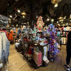 Cracker Barrel Old Country Store