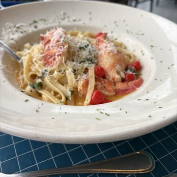 Galyn's - Lobster Fettuccine - Seafood Near Me - Bar Harbor, Maine Galyn's - Lobster Fettuccine - Seafood Near Me - Bar Harbor, Maine