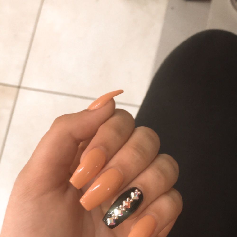 Modern Nails & Spa - Nail Salons Near Me - Hollywood, Florida
