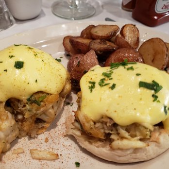 Old Ebbitt Grill - crab benedict - Bars Near Me - Washington, DC, District of Columbia Old Ebbitt Grill - crab benedict - Bars Near Me - Washington, DC, District of Columbia
