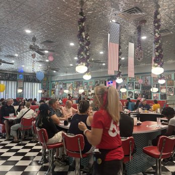 The Sixties Diner - Diners Near Me - Norwood, Massachusetts The Sixties Diner - Diners Near Me - Norwood, Massachusetts