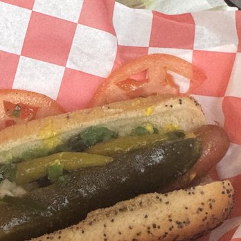 VinnyD's - Vienna Chicago Style Hot Dog - Gelato Near Me - Chicago, Illinois