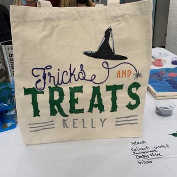AR Workshop Tulsa - Tote bag. Finished product. - Art Classes Near Me - Tulsa, Oklahoma AR Workshop Tulsa - Tote bag. Finished product. - Art Classes Near Me - Tulsa, Oklahoma
