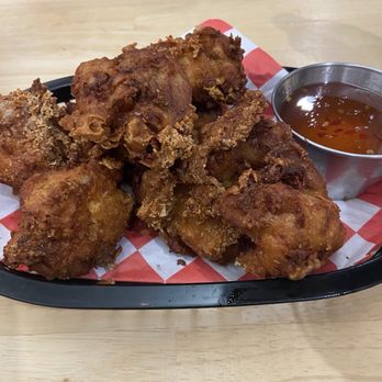 Aloha Mamacita - Thai Fried Chicken - Mexican Near Me - Honolulu, Hawaii