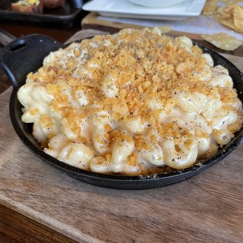 Bosscat Kitchen & Libations - Mac and Cheese - New American Near Me - Houston, Texas