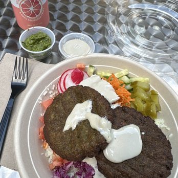Dalias falafel - Falafel bowl with everything - Middle Eastern Near Me - Bethesda, Maryland Dalias falafel - Falafel bowl with everything - Middle Eastern Near Me - Bethesda, Maryland