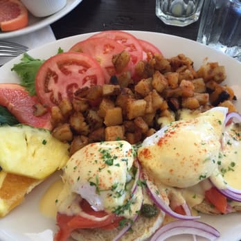 Red's On 4th - Pacific Benedict :) - Breakfast & Brunch Near Me - Calgary, Alberta Red's On 4th - Pacific Benedict :) - Breakfast & Brunch Near Me - Calgary, Alberta