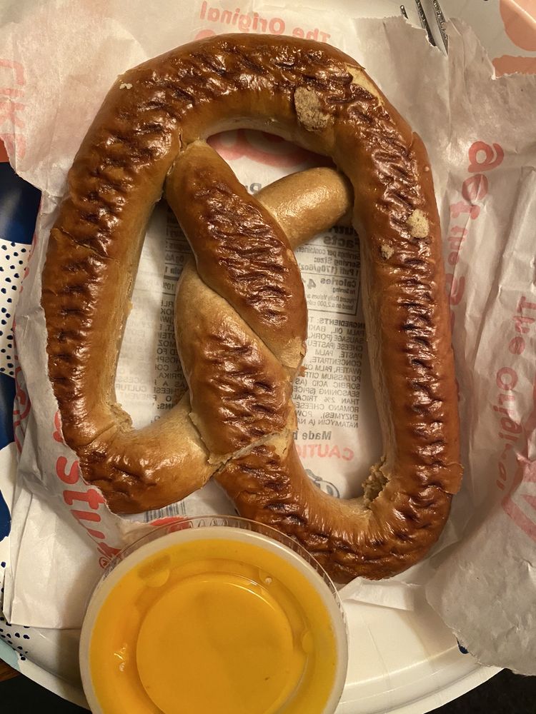 MR. J’S HOT DOGS & GYROS Updated October 2024 11 Photos & 25