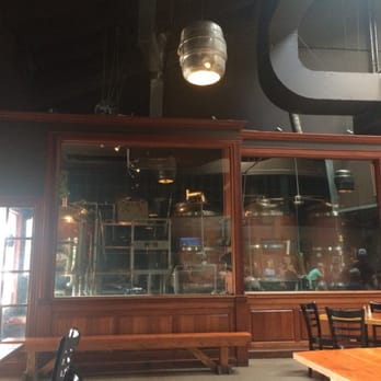 Maui Brewing - Beers a brewing! - Brewpubs Near Me - Lahaina, Hawaii Maui Brewing - Beers a brewing! - Brewpubs Near Me - Lahaina, Hawaii