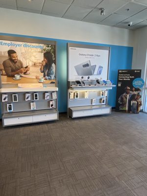 AT&T STORE - Updated March 2026 - 23 Photos & 20 Reviews - 2225 E ...