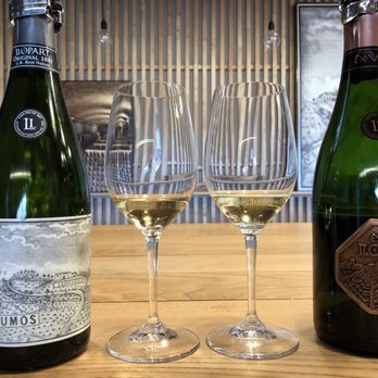 Cava Llopart - Wine Tasting Room Near Me - Els Casots, B