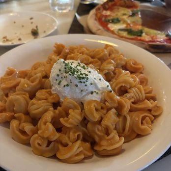 The Obstinate Daughter - Pizza Near Me - Sullivan's Island, South Carolina