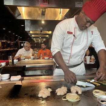 Benihana - Coral Gables - Chef at work - Sushi Bars Near Me - Coral Gables, Florida Benihana - Coral Gables - Chef at work - Sushi Bars Near Me - Coral Gables, Florida