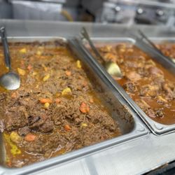 Merengue Latin Restaurant - Pork feet and Beef Stew (Carne de res guisada)