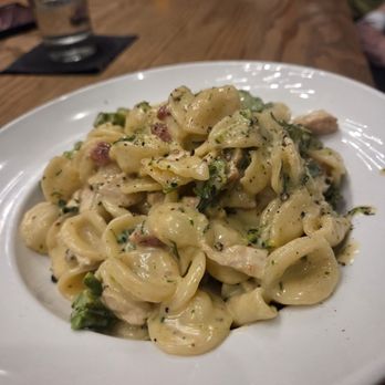 Gratzi - Italian Near Me - Midland, Michigan