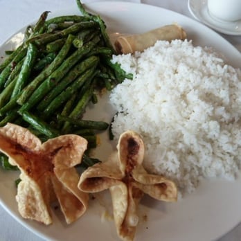 Photo of Wong's King - Beaverton, OR, United States. My green beans and steamed rice