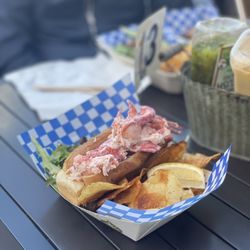 Char and Chowder - Lobster roll