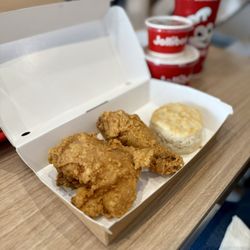 Jollibee - 2pc Chickenjoy Meal Deal