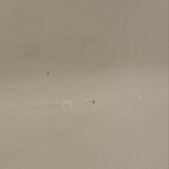 Motel 6 - Dirty tub-scum stained from someone taking a bath or tub not being scrubbed. - Hotels Near Me - Fontana, California