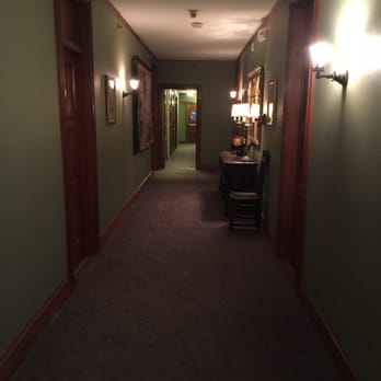 Castle Hill Resort and Spa - Hallway 2nd floor. - Hotels Near Me - Proctorsville, Vermont