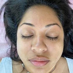 Xposure Home Waxing - Woman Eyebrow Waxing