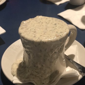 Boston Sail Loft - If all the other pics look like this and all the other people say it's like this, then you know you can count on the chowder being good! - Bars Near Me - Boston, Massachusetts
