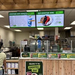 Sprouts Farmers Market - Smoothie bar