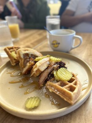 Early Birds - A Breakfast Spot by null