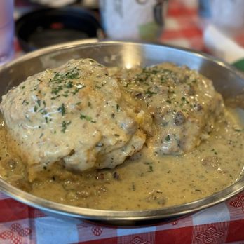 Blair Mountain Biscuit - Biscuits and sausage gravy - American Near Me - Blackwood, New Jersey