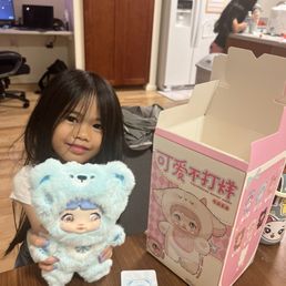 My daughter got her Nommi she wanted. Thanks Kawaii Corner.  #Nommi #blindbox #kawaiicorner