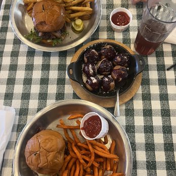 Rodeo Goat - Burgers Near Me - Houston, Texas Rodeo Goat - Burgers Near Me - Houston, Texas